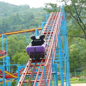 Crazy mouse roller coaster ride