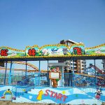 Crazy mouse roller coaster ride