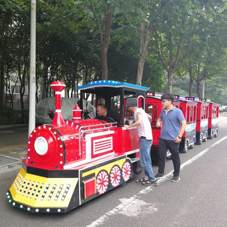 Tourist trackless train
