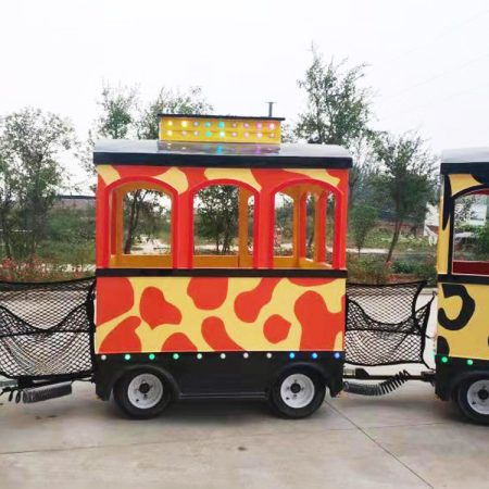 Tourist trackless train