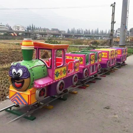 Kids track train
